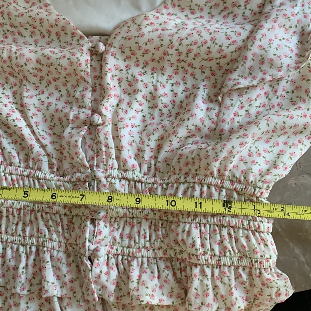 Floral midi dress with flutter sleeve and rouching at waist size M cottage - Picture 6 of 13